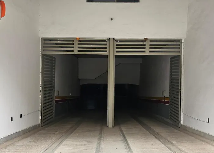 Top-Floor 3Br Apartment In Maarif, City View, Ac & Private Parking