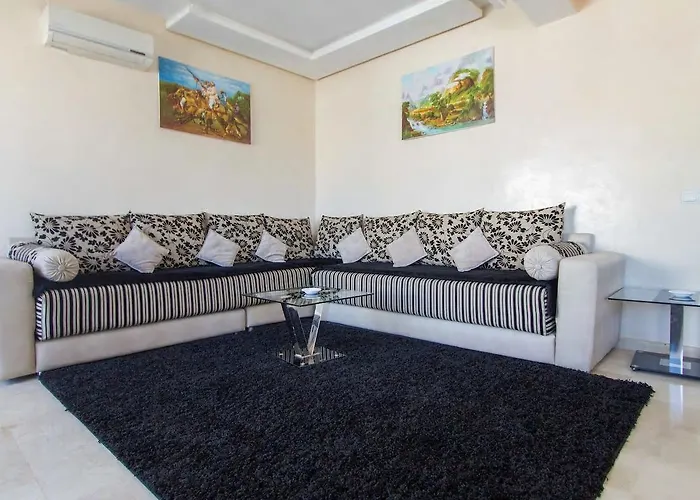 Res Mario 3 Lovely Apartment With Balcony & Sea View Free Wifi